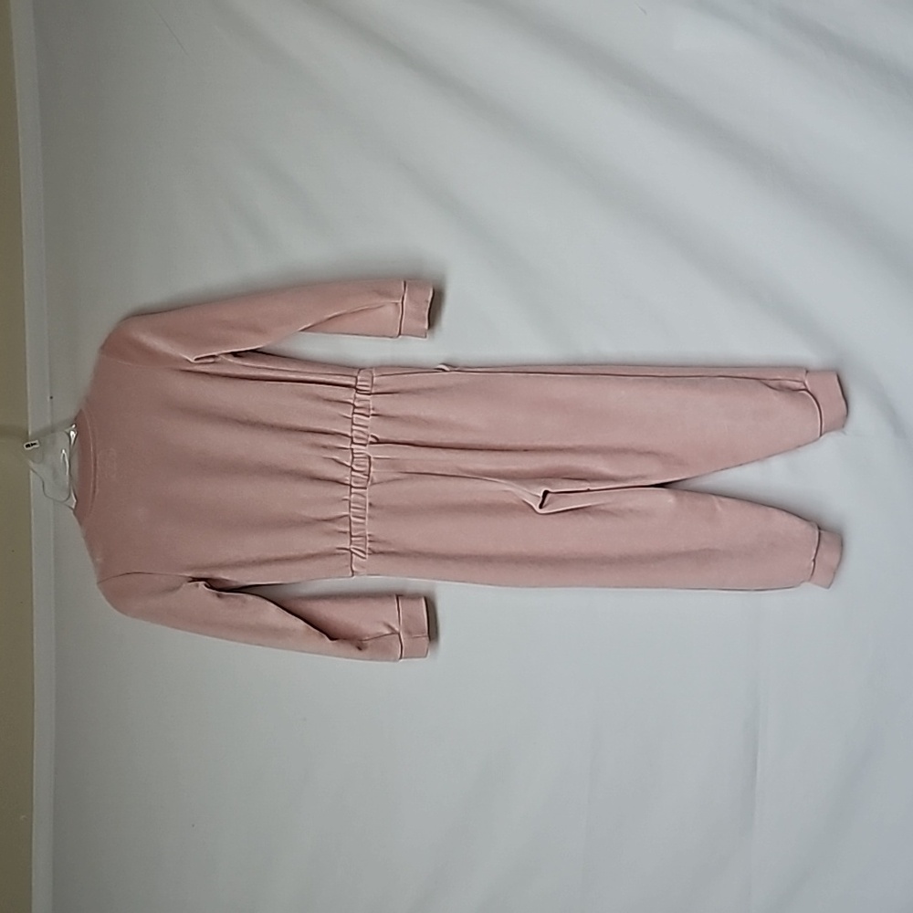 GYMBOREE | Pale Pink Velvet Long-Sleeve Jumpsuit with Pockets - Picture 10 of 12
